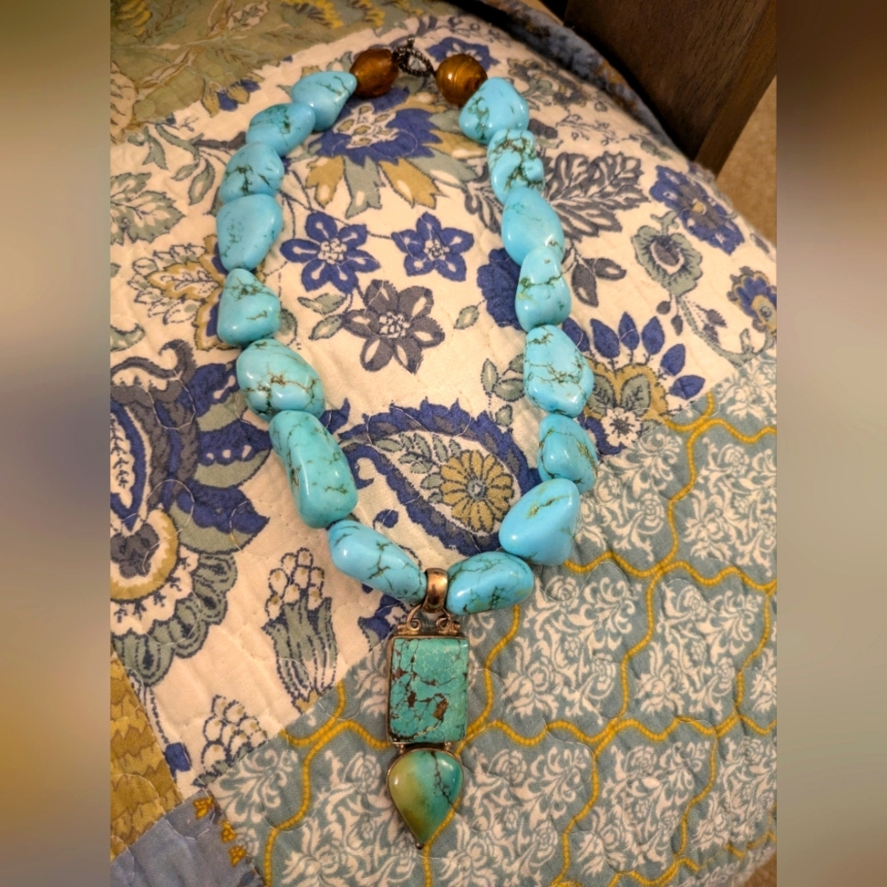 Turquoise Beaded Necklace